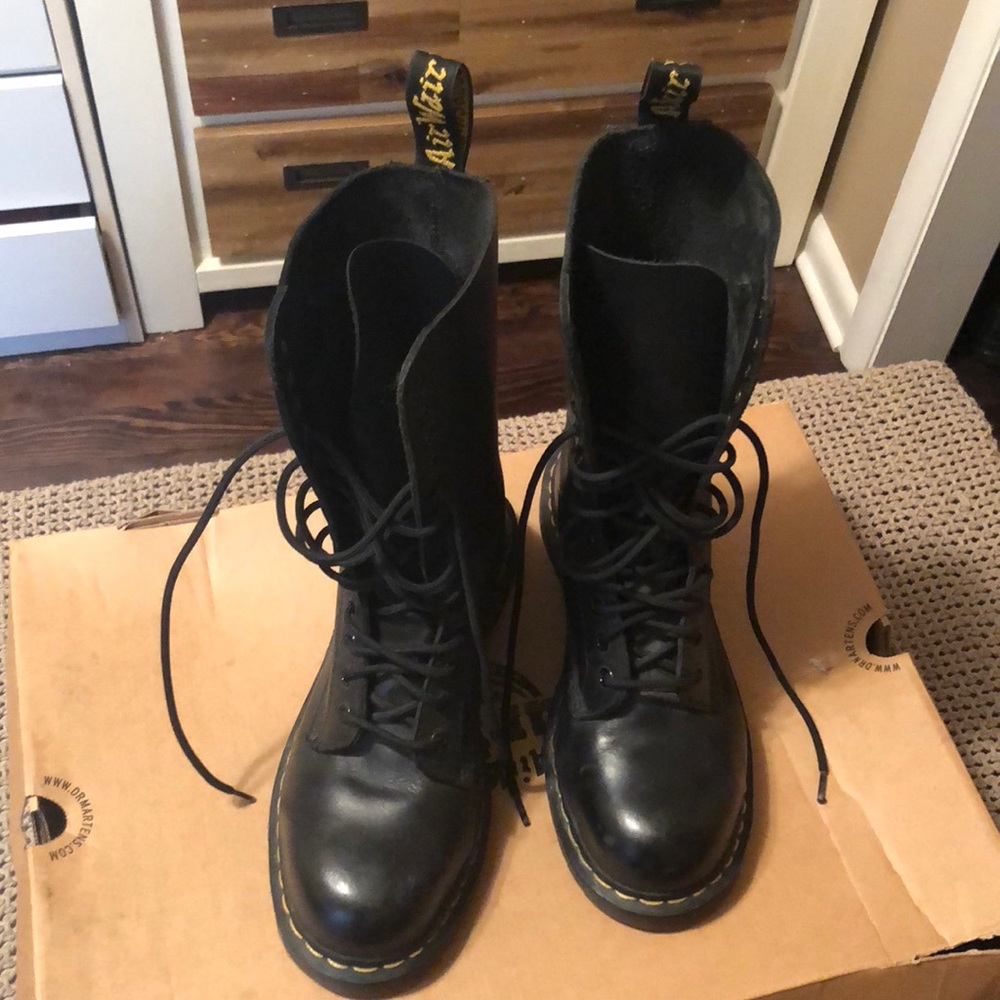 Dr. Martens 12” tall. size 8L/7M. Airwair. Leather